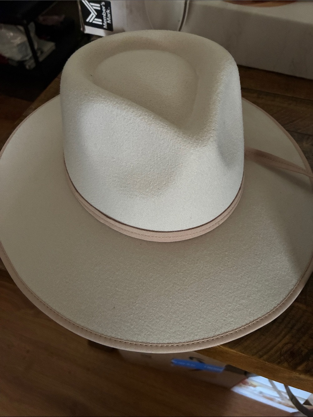Women's Wide Brim Felt Hat - Cream - Picture 3 of 3
